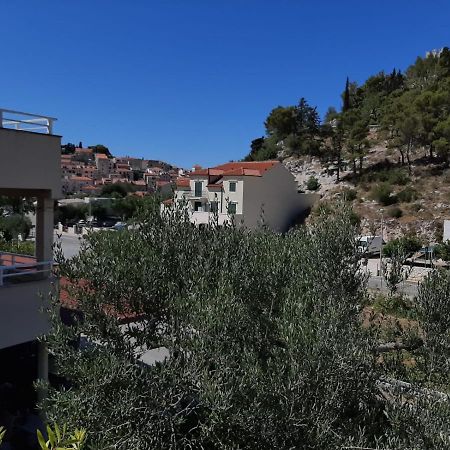 Apartman Matea 赫瓦尔 外观 照片